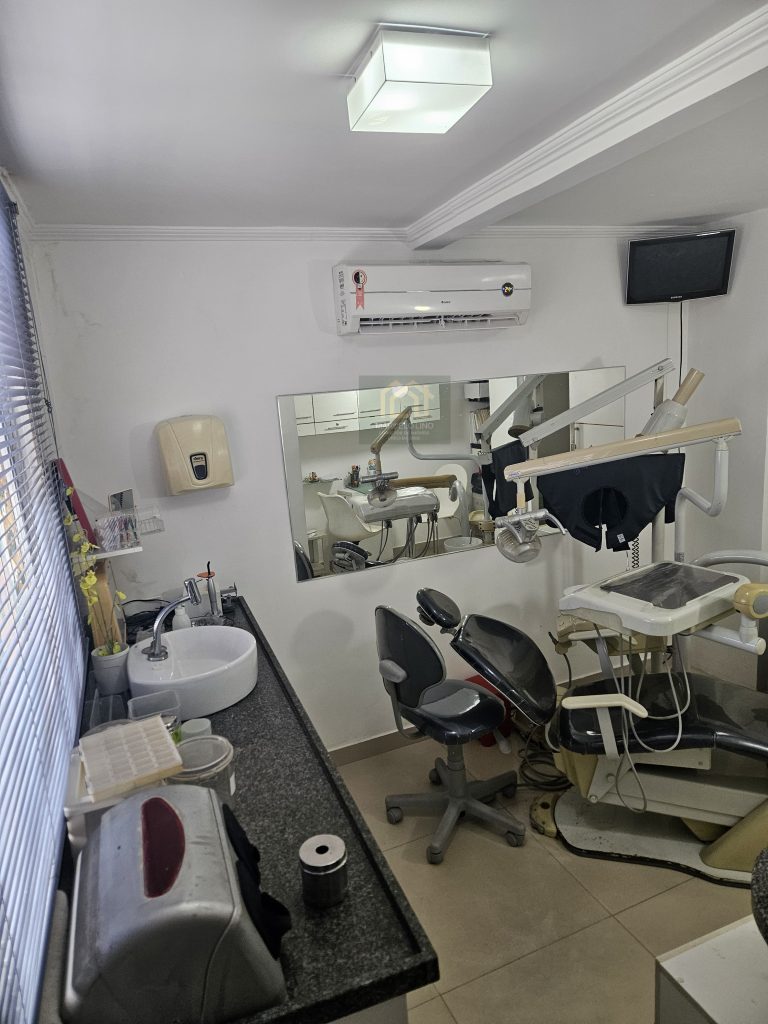 CONSULTÓRIO ODONTOLÓGICO À VENDA (Itapuã) | Sala Montada | Equipada | Tudo Incluído no Preço | Pronto para Atendimento!