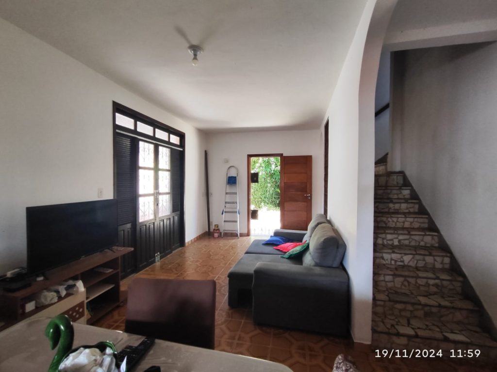 CASA À VENDA 4/4 (Jardim Brasília) – Área Construída 191 m2 – Legalizada – Oportunidade!!! CASA À VENDA 4/4 (Jardim Brasília) – Área Construída 191 m2 – Legalizada – Oportunidade!!!
