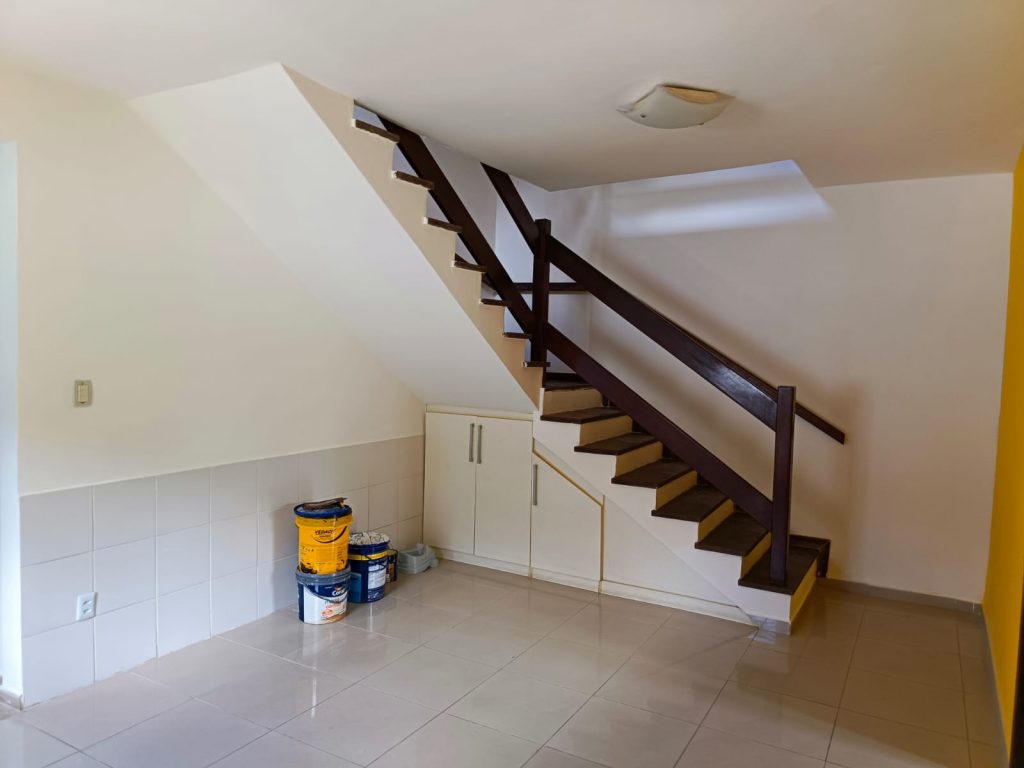 CASA À VENDA, COM 3 PAVIMENTOS | PARA MORADIA, CLÍNICA, ESCRITÓRIO, CRECHE, ETC… | OPORTUNIDADES INCRÍVEIS QUE ESSE IMÓVEL OFERECE! (Pernambués) CASA À VENDA, COM 3 PAVIMENTOS | PARA MORADIA, CLÍNICA, ESCRITÓRIO, CRECHE, ETC… | OPORTUNIDADES INCRÍVEIS QUE ESSE IMÓVEL OFERECE! (Pernambués)