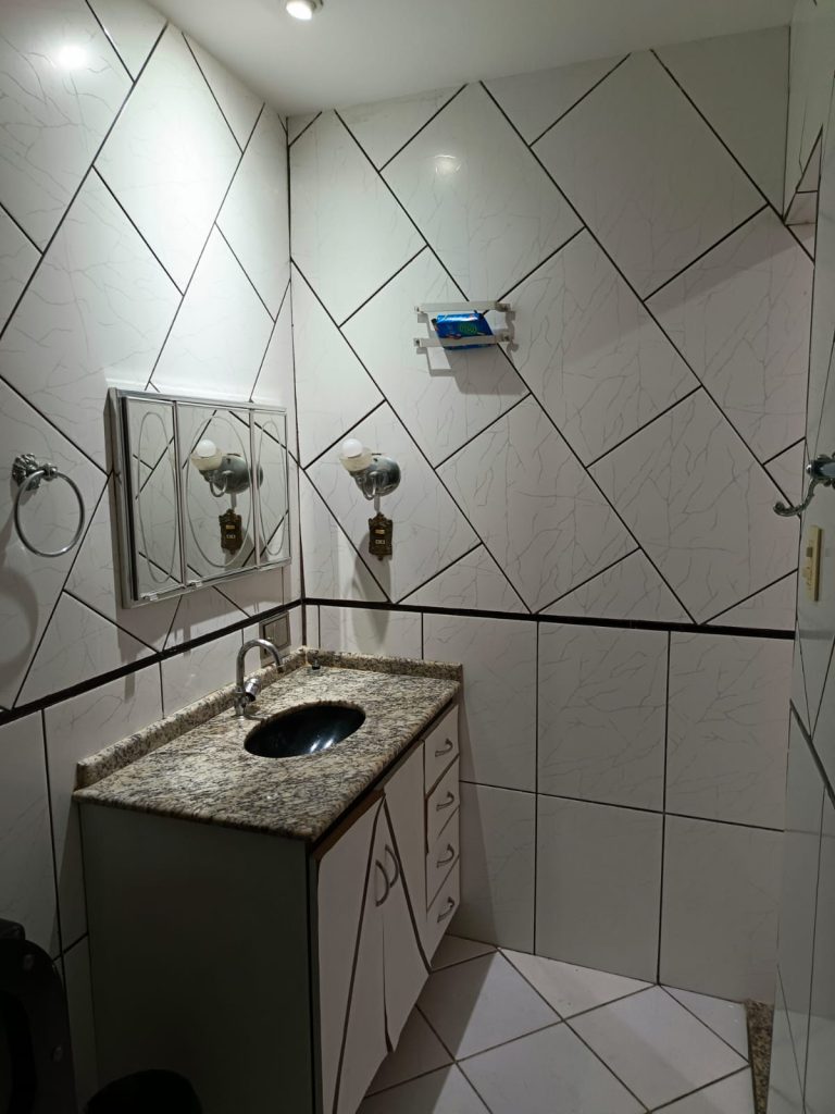 CASA À VENDA, COM 3 PAVIMENTOS | PARA MORADIA, CLÍNICA, ESCRITÓRIO, CRECHE, ETC… | OPORTUNIDADES INCRÍVEIS QUE ESSE IMÓVEL OFERECE! (Pernambués) CASA À VENDA, COM 3 PAVIMENTOS | PARA MORADIA, CLÍNICA, ESCRITÓRIO, CRECHE, ETC… | OPORTUNIDADES INCRÍVEIS QUE ESSE IMÓVEL OFERECE! (Pernambués)