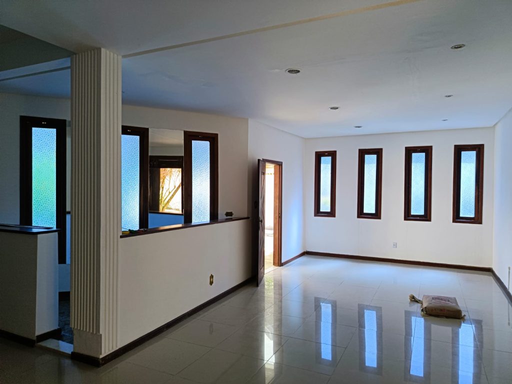 CASA À VENDA, COM 3 PAVIMENTOS | PARA MORADIA, CLÍNICA, ESCRITÓRIO, CRECHE, ETC… | OPORTUNIDADES INCRÍVEIS QUE ESSE IMÓVEL OFERECE! (Pernambués) CASA À VENDA, COM 3 PAVIMENTOS | PARA MORADIA, CLÍNICA, ESCRITÓRIO, CRECHE, ETC… | OPORTUNIDADES INCRÍVEIS QUE ESSE IMÓVEL OFERECE! (Pernambués)