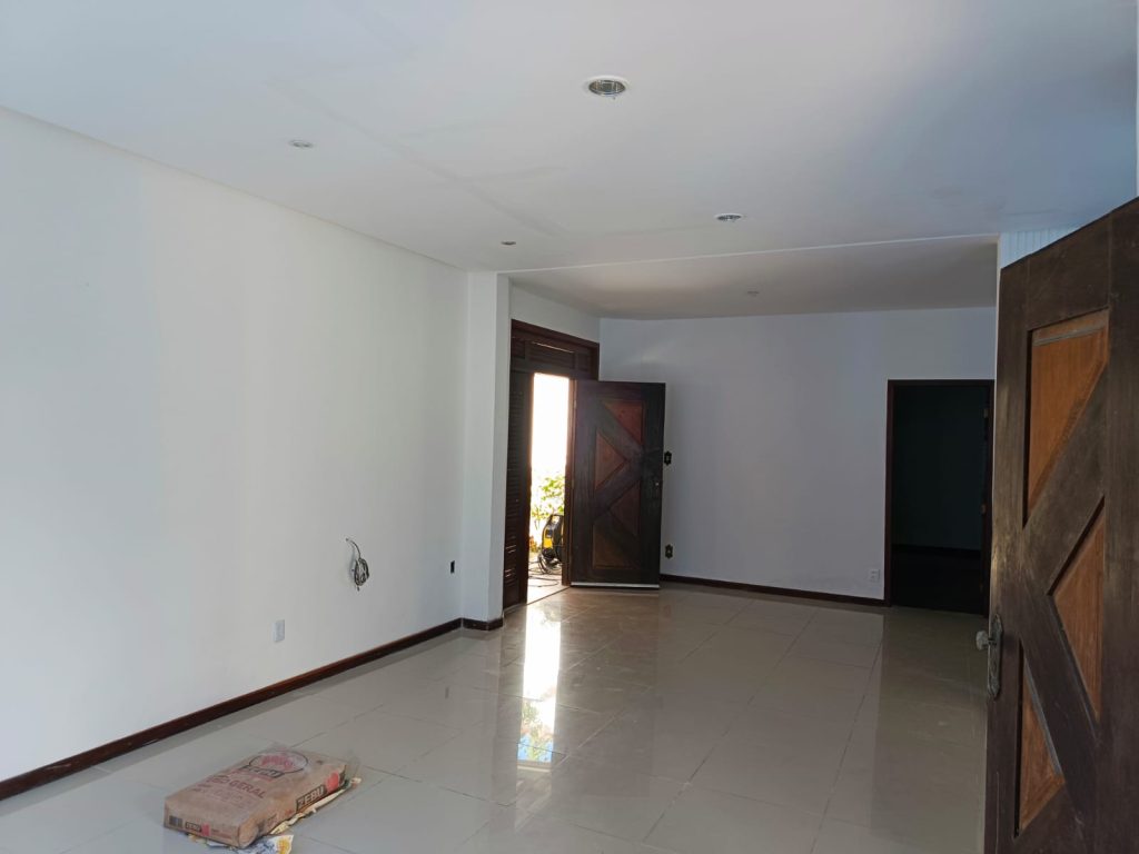 CASA À VENDA, COM 3 PAVIMENTOS | PARA MORADIA, CLÍNICA, ESCRITÓRIO, CRECHE, ETC… | OPORTUNIDADES INCRÍVEIS QUE ESSE IMÓVEL OFERECE! (Pernambués) CASA À VENDA, COM 3 PAVIMENTOS | PARA MORADIA, CLÍNICA, ESCRITÓRIO, CRECHE, ETC… | OPORTUNIDADES INCRÍVEIS QUE ESSE IMÓVEL OFERECE! (Pernambués)