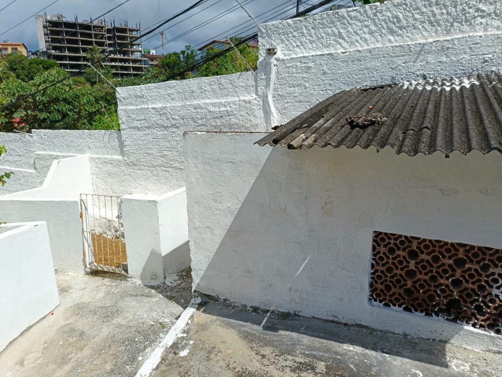 CASA À VENDA, COM 3 PAVIMENTOS | PARA MORADIA, CLÍNICA, ESCRITÓRIO, CRECHE, ETC… | OPORTUNIDADES INCRÍVEIS QUE ESSE IMÓVEL OFERECE! (Pernambués) CASA À VENDA, COM 3 PAVIMENTOS | PARA MORADIA, CLÍNICA, ESCRITÓRIO, CRECHE, ETC… | OPORTUNIDADES INCRÍVEIS QUE ESSE IMÓVEL OFERECE! (Pernambués)