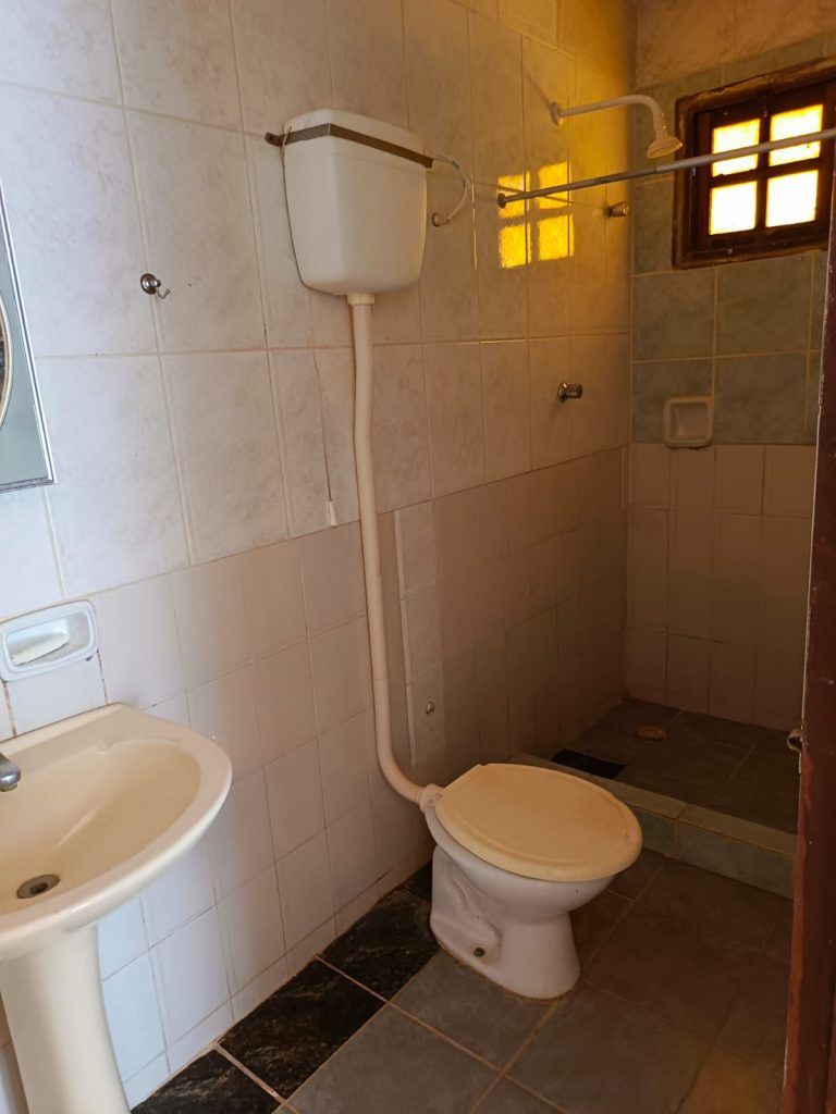 CASA À VENDA, COM 3 PAVIMENTOS | PARA MORADIA, CLÍNICA, ESCRITÓRIO, CRECHE, ETC… | OPORTUNIDADES INCRÍVEIS QUE ESSE IMÓVEL OFERECE! (Pernambués) CASA À VENDA, COM 3 PAVIMENTOS | PARA MORADIA, CLÍNICA, ESCRITÓRIO, CRECHE, ETC… | OPORTUNIDADES INCRÍVEIS QUE ESSE IMÓVEL OFERECE! (Pernambués)