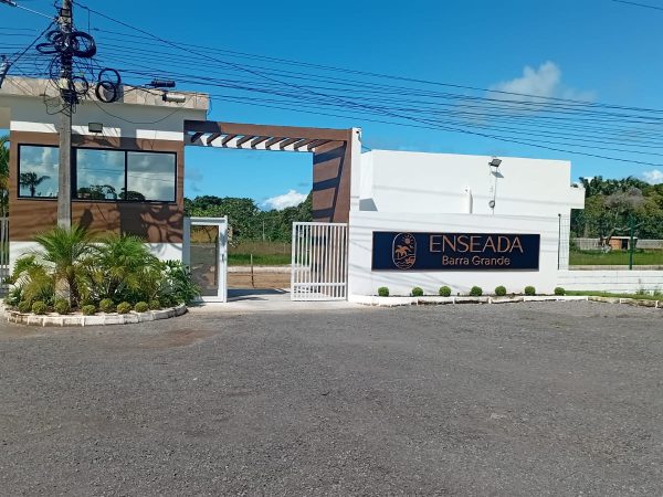 CONSTRUA NA PRAIA! TERRENO EXCLUSIVO | CONDOMÍNIO ENSEADA BARRA GRANDE (Barra Grande) – Vera Cruz de Itaparica