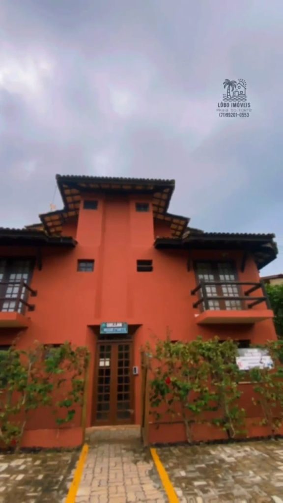 CASA À VENDA NA PRAIA DO FORTE – Quarto e Sala com Localização Privilegiada! CASA À VENDA NA PRAIA DO FORTE – Quarto e Sala com Localização Privilegiada!