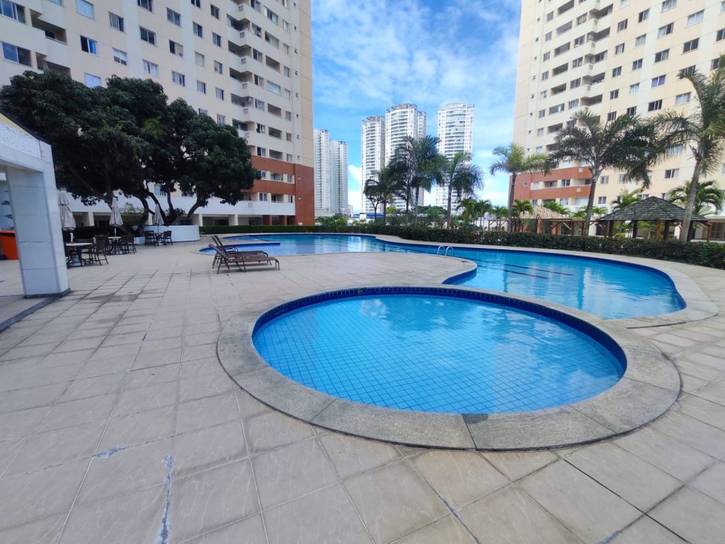 APARTAMENTO À VENDA | NASCENTE | COM VARANDA – CONDOMÍNIO MÁXIMO | 2/4 COM SUÍTE | 55m² | 2 Vagas – No Cabula APARTAMENTO À VENDA | NASCENTE | COM VARANDA – CONDOMÍNIO MÁXIMO | 2/4 COM SUÍTE | 55m² | 2 Vagas – No Cabula