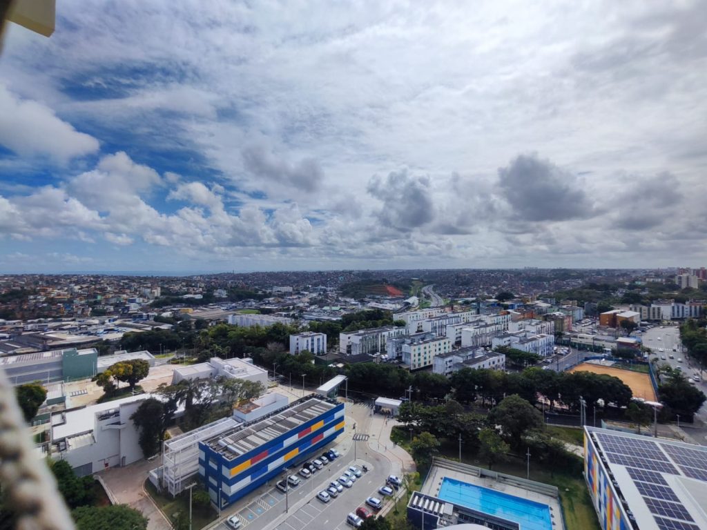 APARTAMENTO À VENDA | NASCENTE | COM VARANDA – CONDOMÍNIO MÁXIMO | 2/4 COM SUÍTE | 55m² | 2 Vagas – No Cabula APARTAMENTO À VENDA | NASCENTE | COM VARANDA – CONDOMÍNIO MÁXIMO | 2/4 COM SUÍTE | 55m² | 2 Vagas – No Cabula