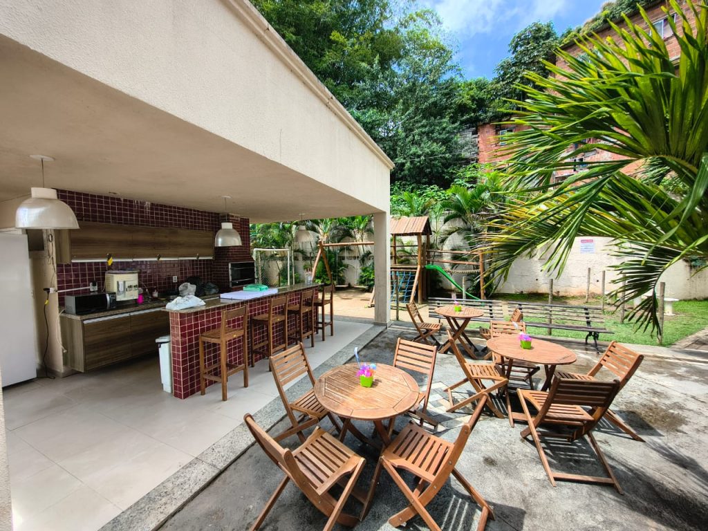 APARTAMENTO À VENDA | 2/4 COM SALA AMPLIADA | CONDOMÍNIO SPAZIO SOLAR DO PARQUE | Em Narandiba