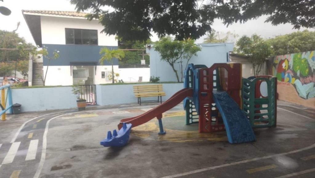 APARTAMENTO À VENDA | NASCENTE | COM VARANDA | CONDOMÍNIO RESIDENCIAL ACÁCIA | 3/4 COM SUÍTE | 70 m²  |  1 Vaga – No Cabula