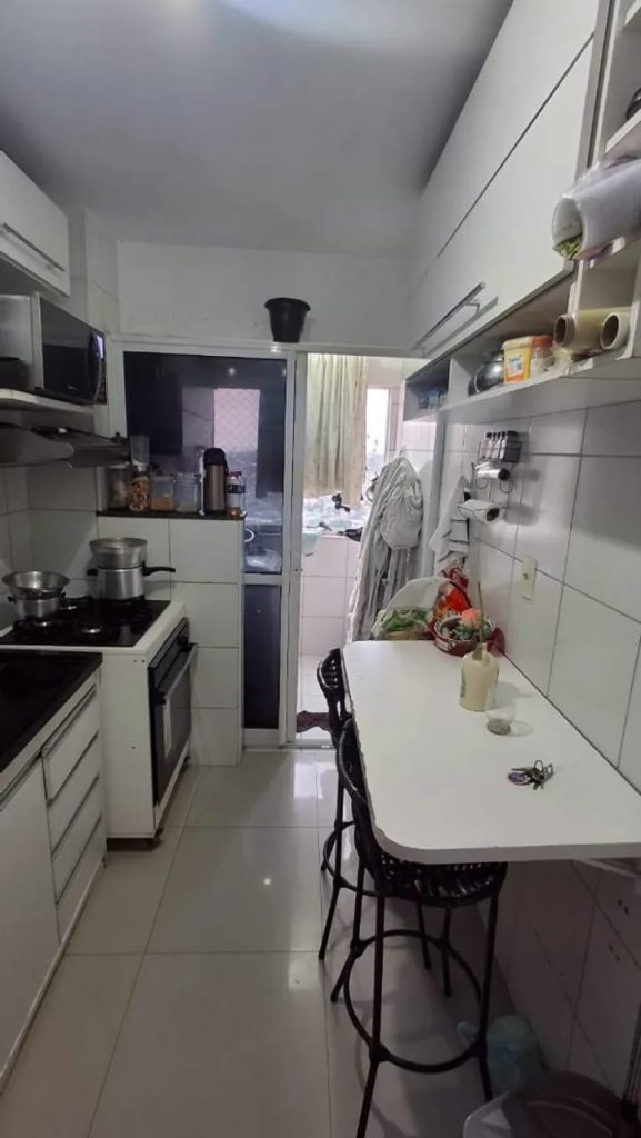 APARTAMENTO À VENDA | CONDOMÍNIO MÁXIMO | TORRE ITAPOAN | ANDAR ALTO | No Cabula