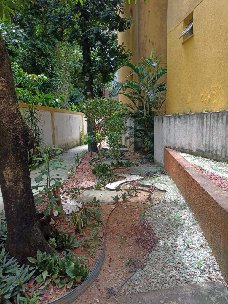 APARTAMENTO 2/4 REFORMADO COM SUÍTE E LAZER COMPLETO I No Cabula