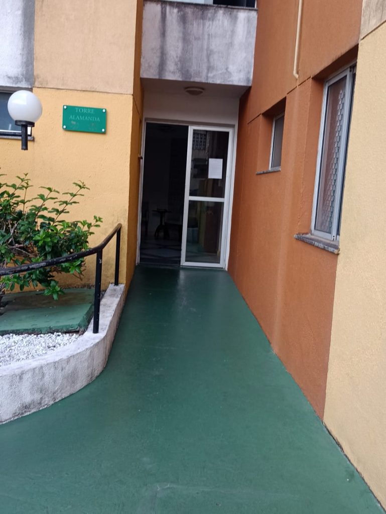 APARTAMENTO 2/4 REFORMADO COM SUÍTE E LAZER COMPLETO I No Cabula